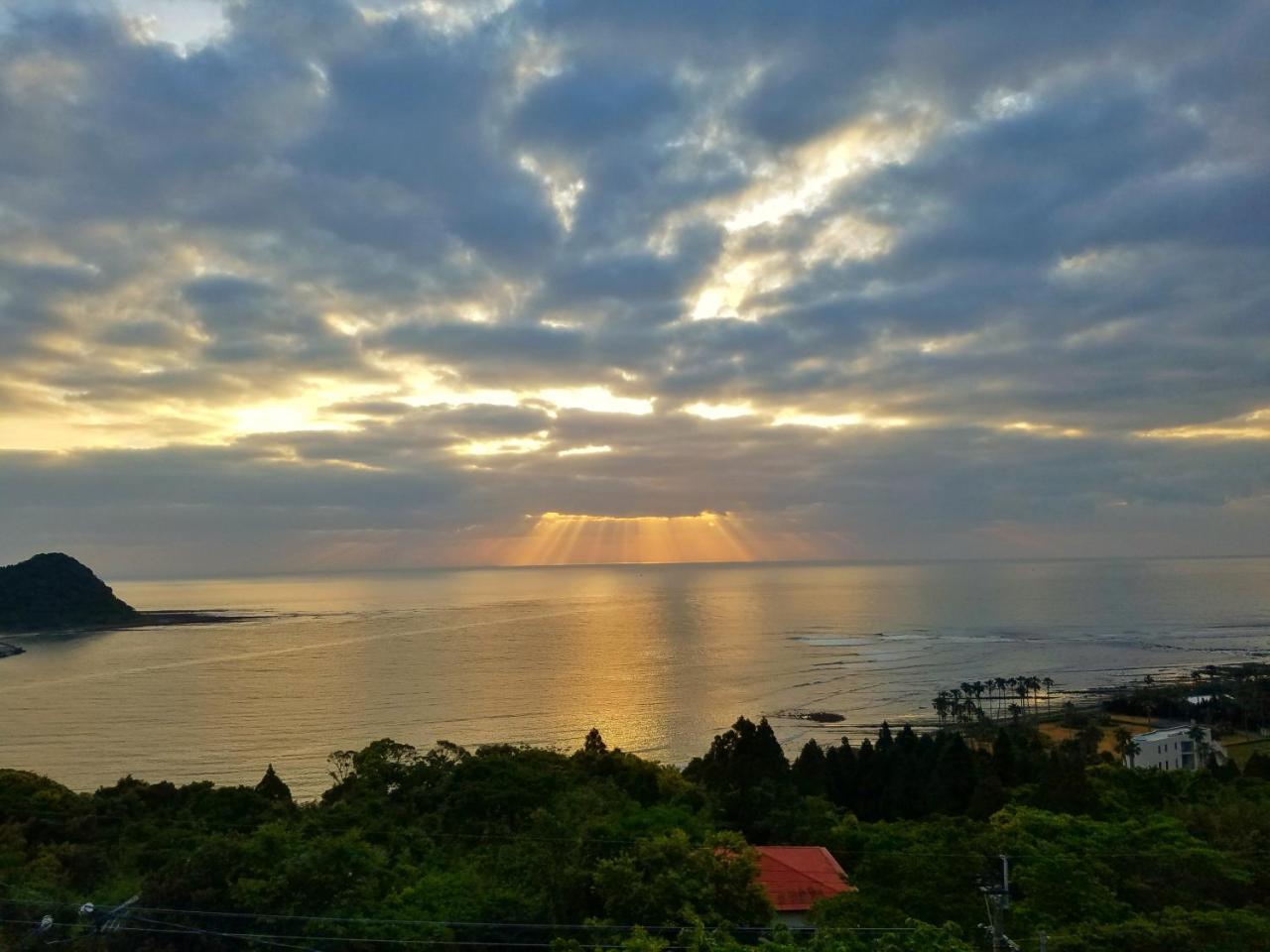 Ocean Home Guest House Миядзаки Экстерьер фото